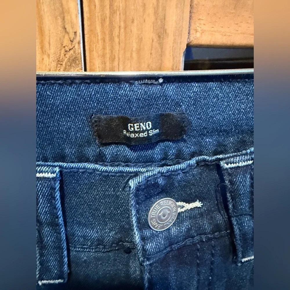 True Religion Geno Relaxed Slim Jeans -  Big Tab Flap NWT 32x32